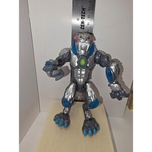 MrBeast Lab Mutators Metallic Panther action figure Mr Beast shiny silver